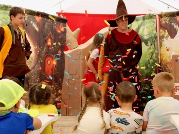 St Nicolas chez les nutons