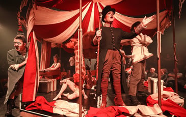 Cirque - Carrousel